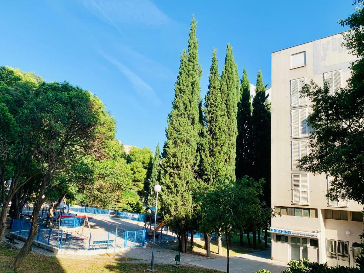 Split Right Place****Cozy And Completely New מראה חיצוני תמונה
